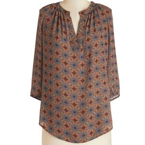 ModCloth Fun2Fun Burst of Personality Top‎